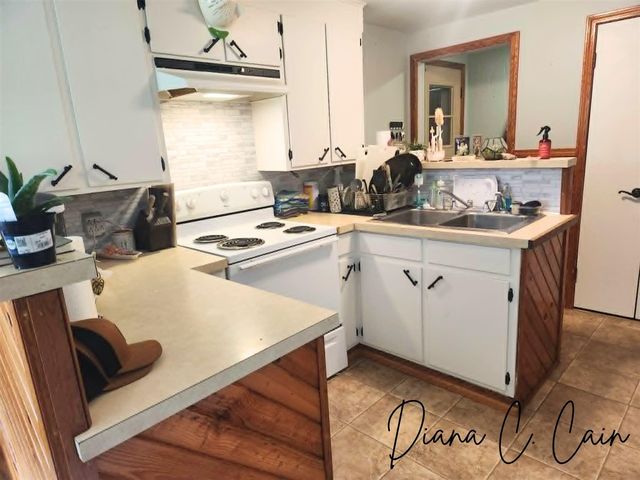 123 Riverside Drive, Hart, MI 49420