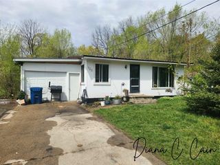 123 Riverside Drive, Hart, MI 49420