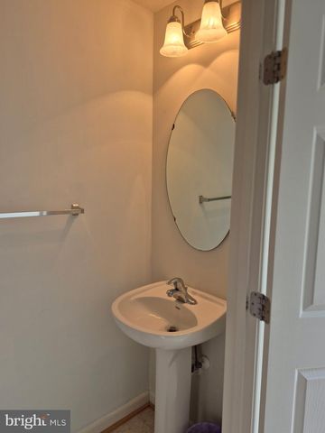 1247 MARE ST, Ranson, WV 25438