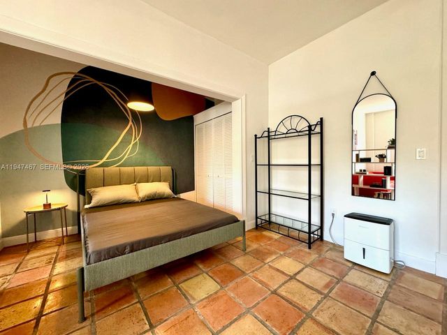 900 16th St 109, Miami Beach, FL 33139