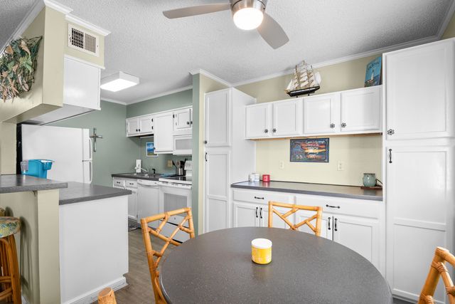609 Hillside Dr S Unit D2, North Myrtle Beach, SC 29582