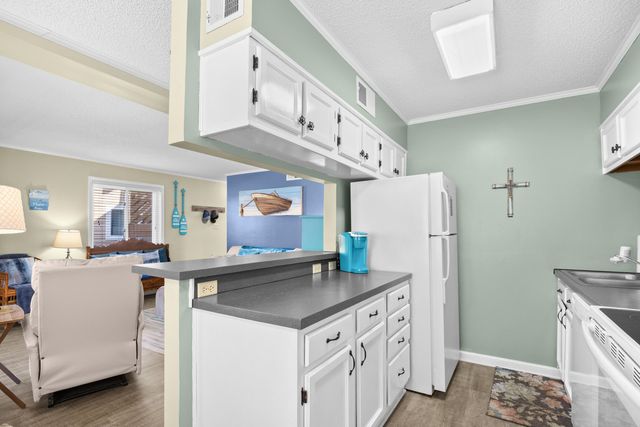 609 Hillside Dr S Unit D2, North Myrtle Beach, SC 29582
