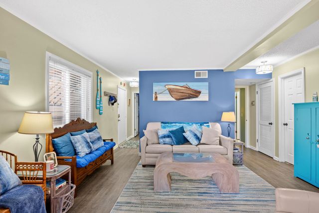 609 Hillside Dr S Unit D2, North Myrtle Beach, SC 29582