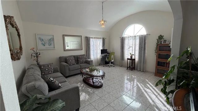 962 N Ditman, Los Angeles, CA 90063