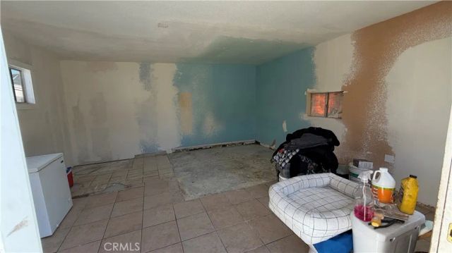 962 N Ditman, Los Angeles, CA 90063
