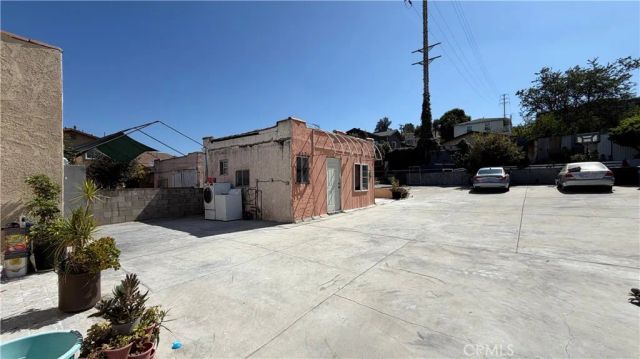 962 N Ditman, Los Angeles, CA 90063