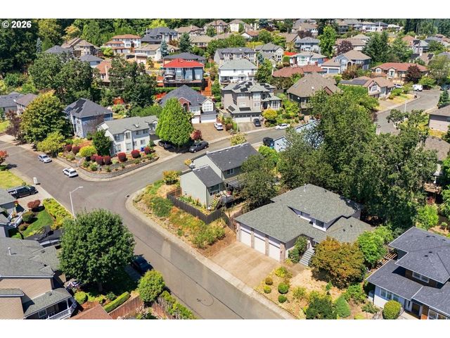15048 Se DIAMOND Dr, Clackamas, OR 97015