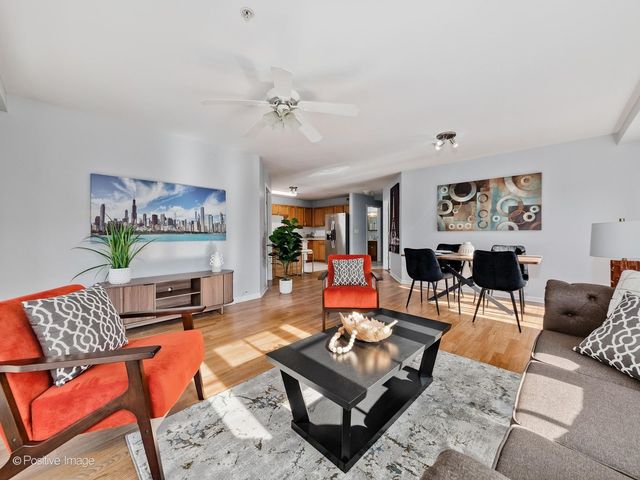 8000 Kilpatrick Avenue 2F, Skokie, IL 60076