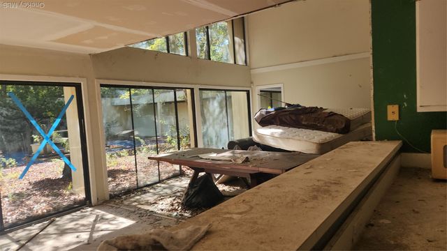 23 N Quarter Road, Westhampton, NY 11977