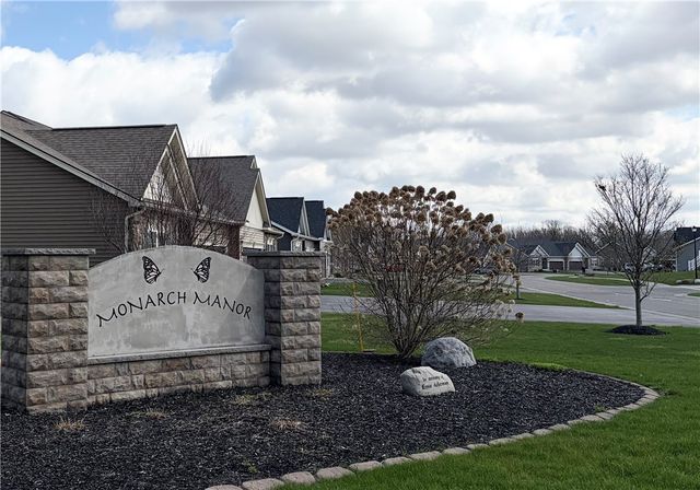 5982 Monarch Drive, Farmington, NY 14425