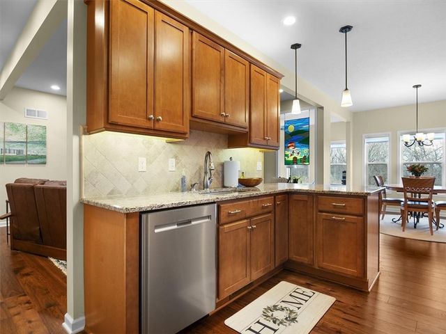 5982 Monarch Drive, Farmington, NY 14425