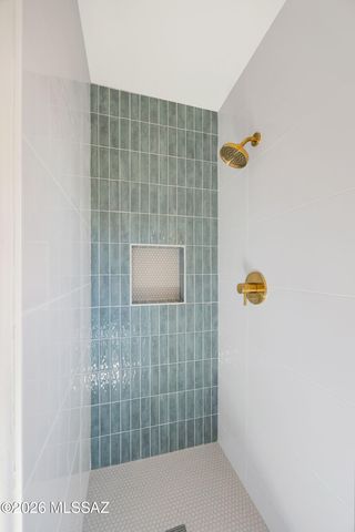 8470 N Redstone, Tucson, AZ 85743