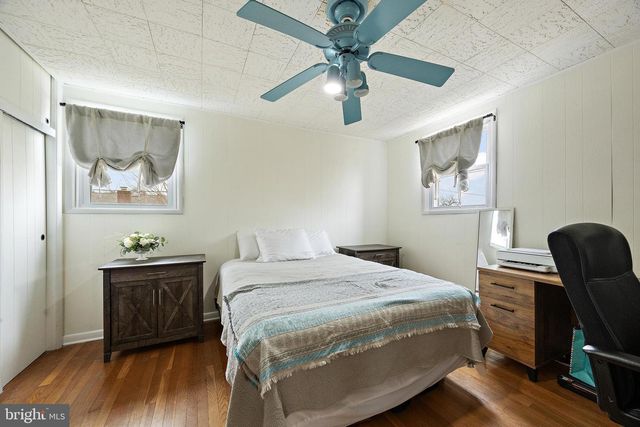 2204 FOOTE RD, Wilmington, DE 19803