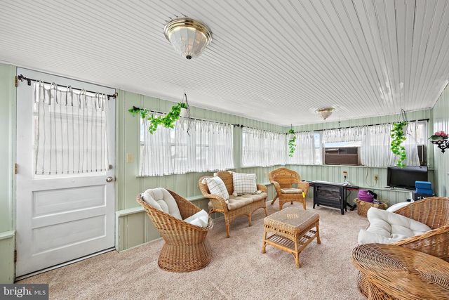 2204 FOOTE RD, Wilmington, DE 19803