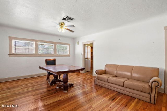 2709 N Florence Street, El Paso, TX 79902