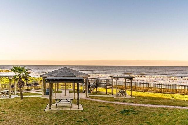 10811 San Luis Pass Road 2320, Galveston, TX 77554
