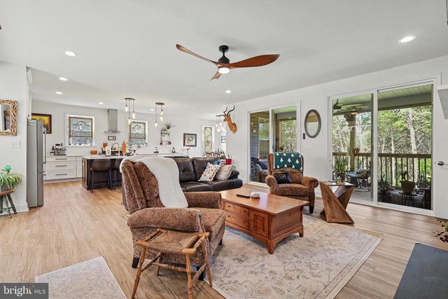 6009 OLD BUST HEAD RD, Broad Run, VA 20137