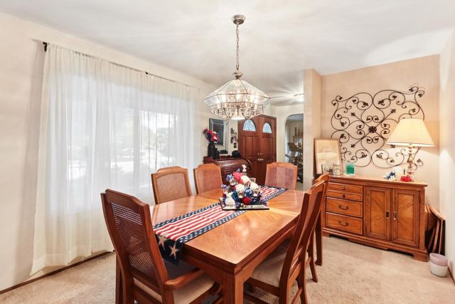 1 Northlite Cir, Sacramento, CA 95831