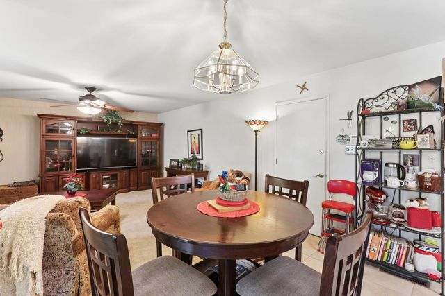 1 Northlite Cir, Sacramento, CA 95831