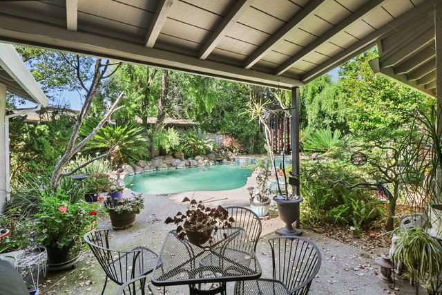 1 Northlite Cir, Sacramento, CA 95831