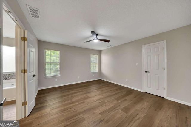 4704 Vineyard Court SE, Smyrna, GA 30082