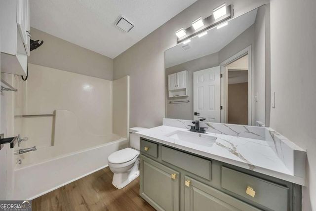 4704 Vineyard Court SE, Smyrna, GA 30082