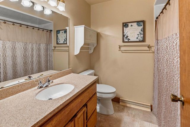 924 N 18th AVENUE, West Bend, WI 53090