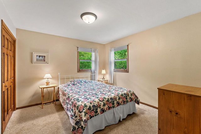 924 N 18th AVENUE, West Bend, WI 53090