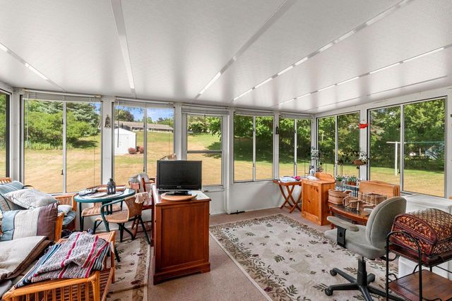 924 N 18th AVENUE, West Bend, WI 53090