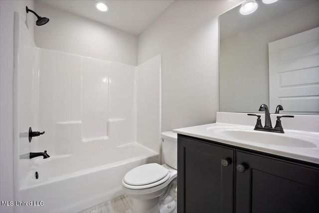 13837 Wesley Banks Boulevard, Olive Branch, MS 38654