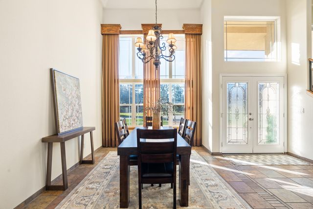 14860 Oak Knoll Drive, Red Bluff, CA 96080