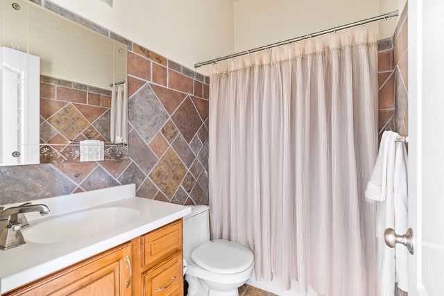 14860 Oak Knoll Drive, Red Bluff, CA 96080