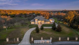 14860 Oak Knoll Drive, Red Bluff, CA 96080