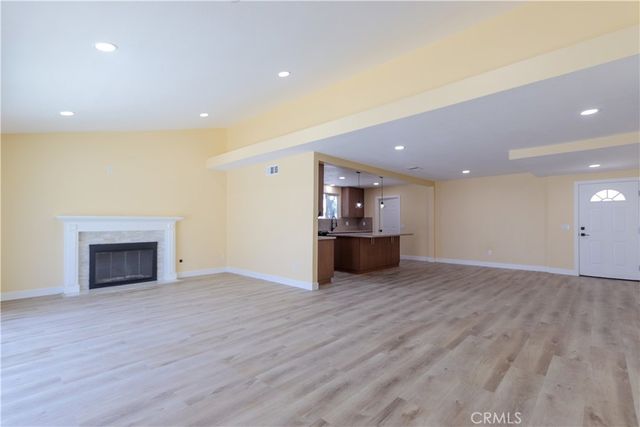 9228 Artesia Blvd, Bellflower, CA 90706