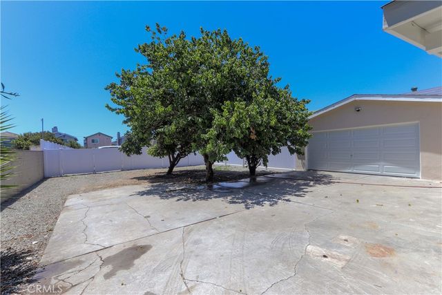 9228 Artesia Blvd, Bellflower, CA 90706