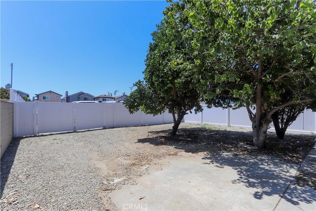 9228 Artesia Blvd, Bellflower, CA 90706