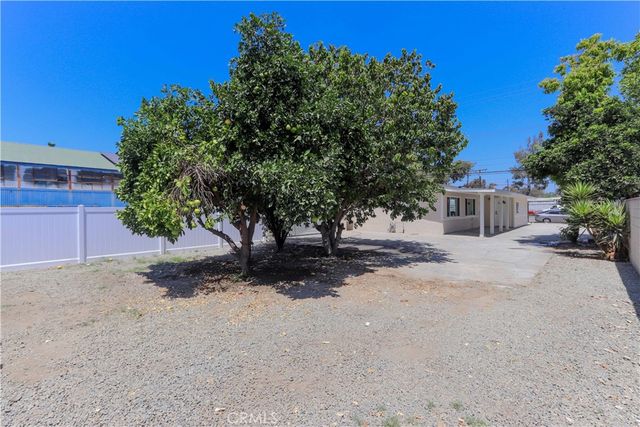 9228 Artesia Blvd, Bellflower, CA 90706