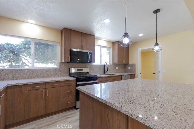 9228 Artesia Blvd, Bellflower, CA 90706
