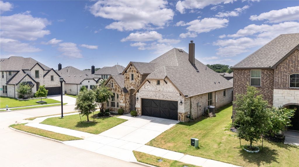 220 Lake Cove Drive, Little Elm, TX 75068