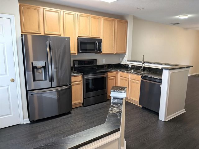 902 VINELAND PLACE, Lake Mary, FL 32746