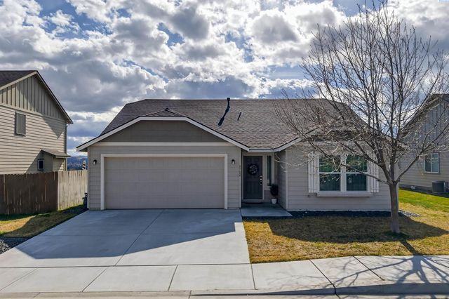 5702 Chapel Hill Blvd, Pasco, WA 99301