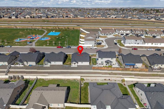 5702 Chapel Hill Blvd, Pasco, WA 99301