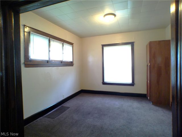 149 S Truesdale Avenue, Youngstown, OH 44506