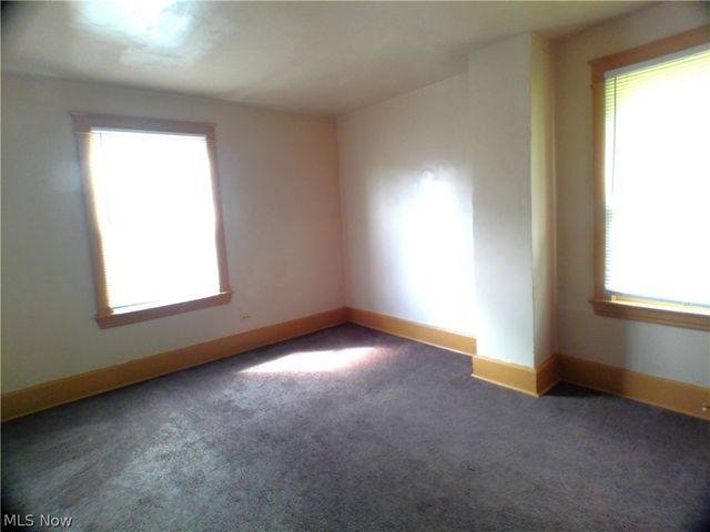 149 S Truesdale Avenue, Youngstown, OH 44506