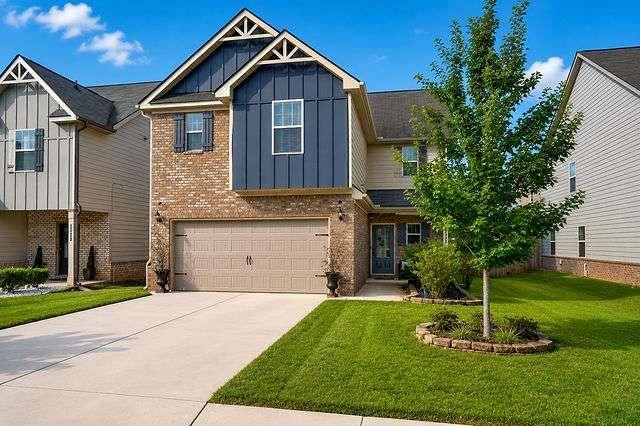 2032 Bridgewater Pass, Hampton, GA 30228
