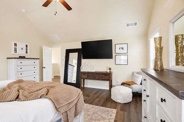2032 Bridgewater Pass, Hampton, GA 30228