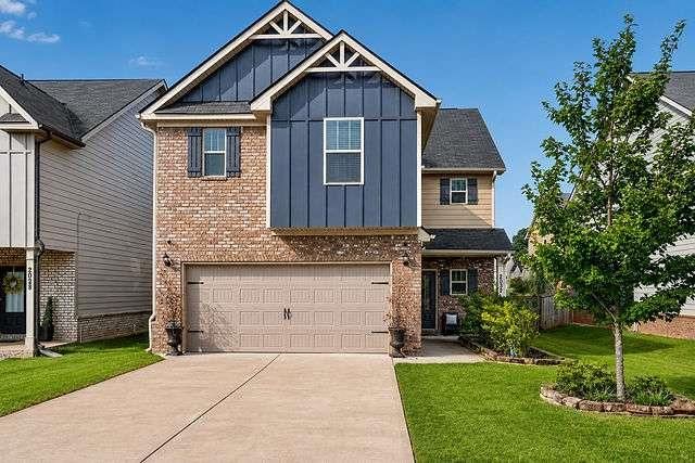 2032 Bridgewater Pass, Hampton, GA 30228