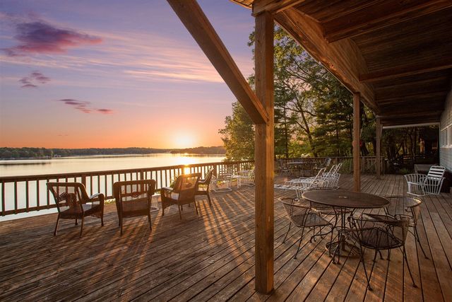 59688 Summit Street, Three Rivers, MI 49093