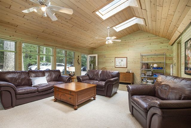 59688 Summit Street, Three Rivers, MI 49093