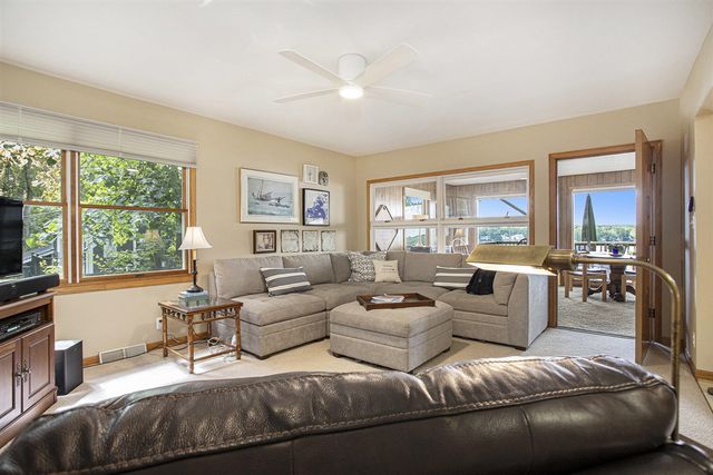 59688 Summit Street, Three Rivers, MI 49093